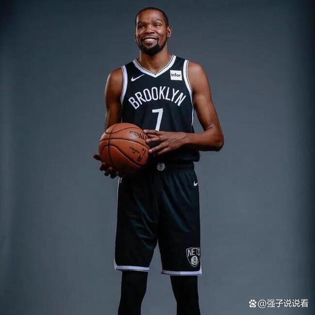 nba明星（谁是NBA的五大明星？实力与成就并存！）-第5张图片